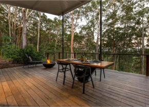 Hunchy Escape, Montville